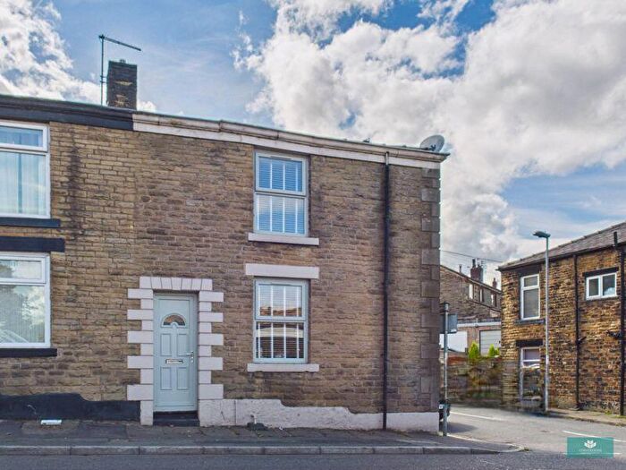 1 Bedroom Terraced House For Sale In Shaw Road, Rochdale, OL16