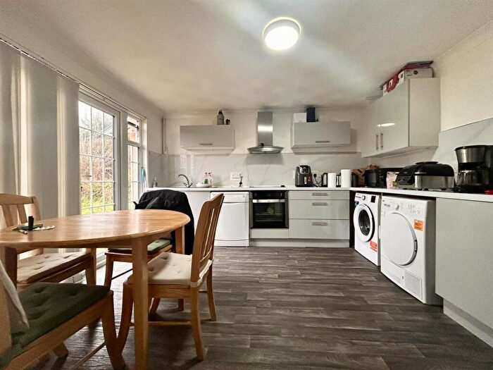 3 Bedroom Semi-Detached House To Rent In Monksbury, Harlow, CM18