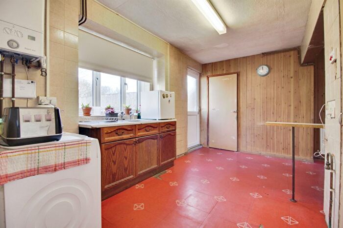 3 Bedroom Terraced House For Sale In Knella Road, Welwyn Garden City, AL7