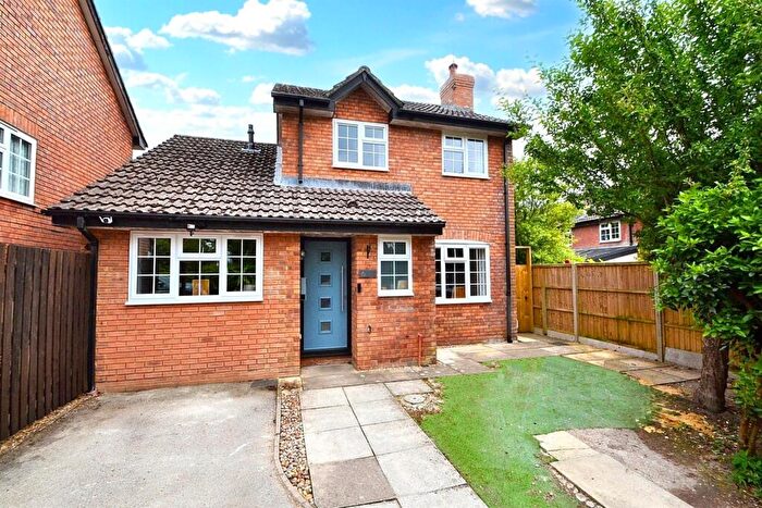 3 Bedroom Detached House For Sale In Kings Worthy, SO23