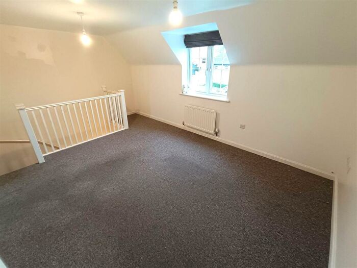 2 Bedroom Apartment To Rent In Chiltern Road, Little Stanion, Corby, NN18