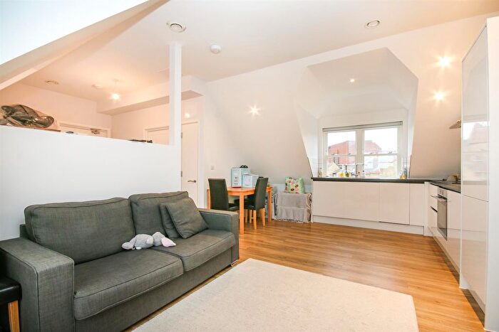 Studio To Rent In Tapster Street, High Barnet, Barnet, EN5