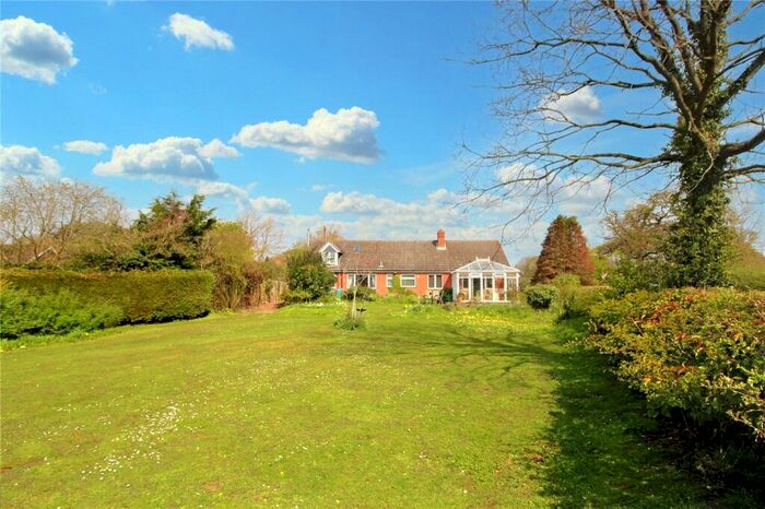 4 Bedroom Bungalow For Sale In Burgate Lane, Alpington, Norwich, Norfolk, NR14