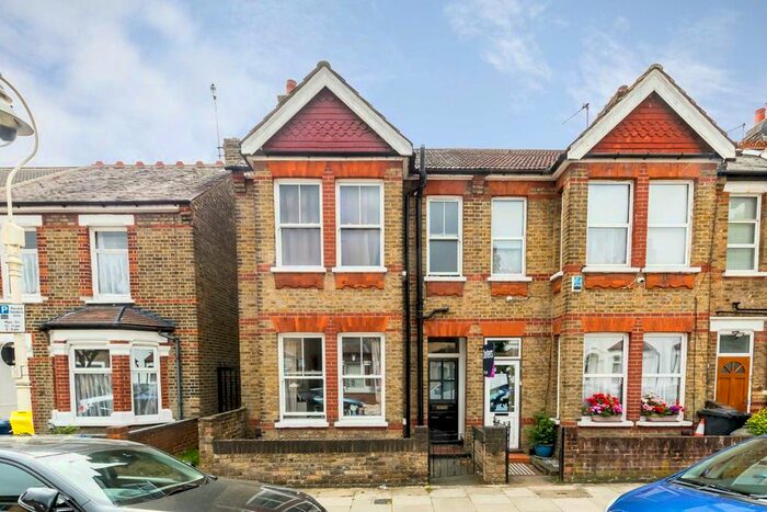 3 Bedroom Terraced House To Rent In Balfour Road, London, W13