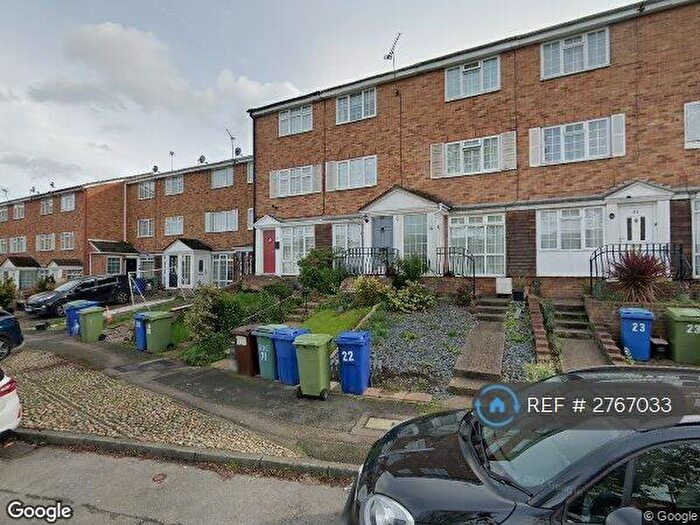 4 Bedroom End Of Terrace House To Rent In Periwinkle Close, Sittingbourne, ME10