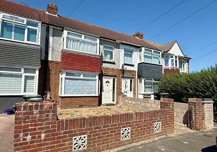 3 Bedroom Terraced House For Sale In Dunkeld Road, Gosport, PO12
