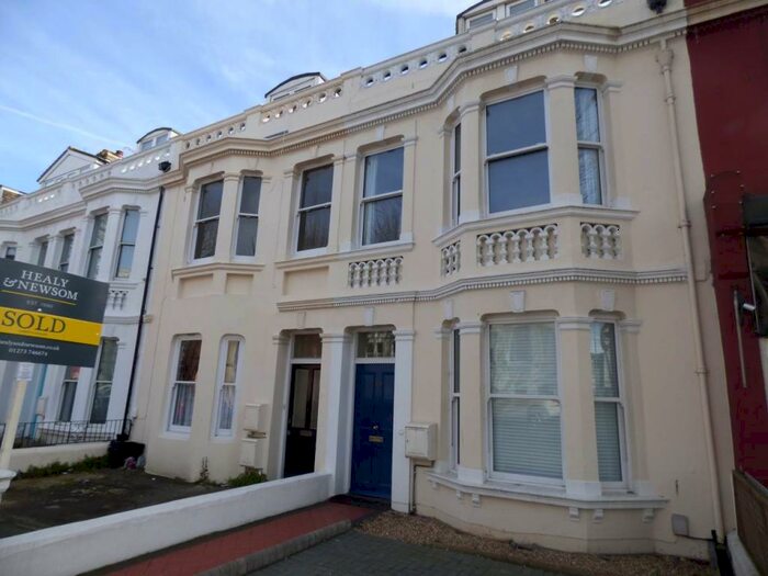 Studio To Rent In Sackville Road, Hove, BN3