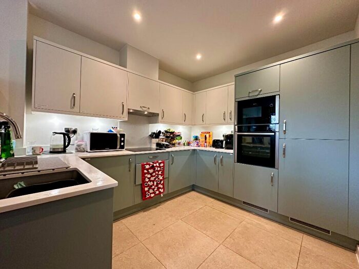 1 Bedroom Retirement Property For Sale In Canon Woods Close, DT9