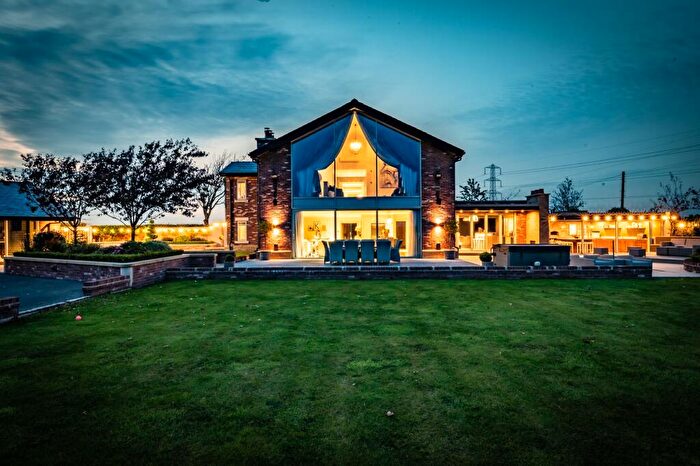 5 Bedroom Detached House For Sale In Marsh Lane, Longton, PR4