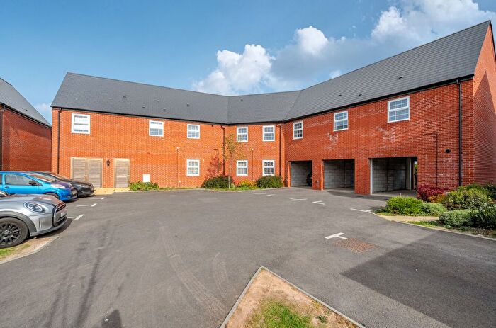 2 Bedroom Flat For Sale In Dolwen Walk, Leighton Close, Twigworth, GL2