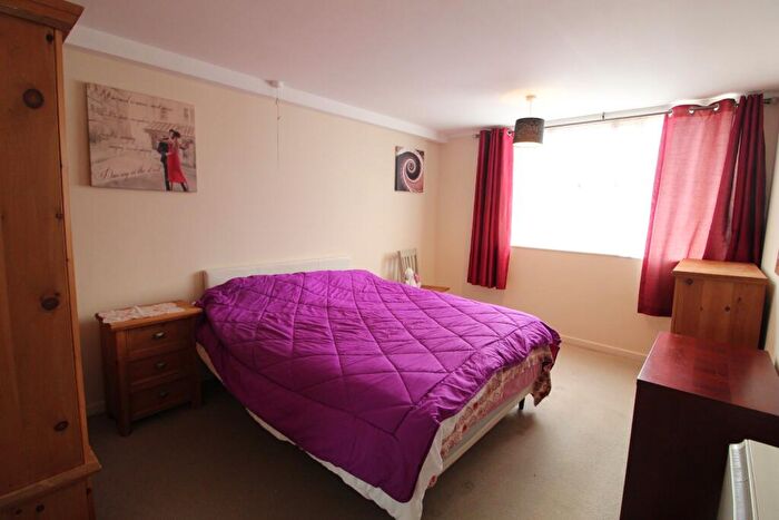 2 Bedroom Apartment To Rent In Camden House, Marlowes, Hemel Hempstead, Hertfordshire, HP1