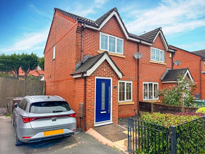 2 Bedroom Semi-Detached House For Sale In Willow Street, Bury, BL9
