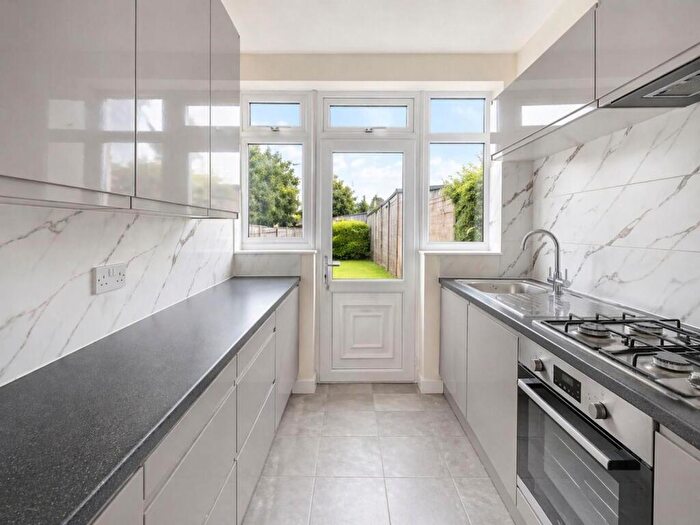 3 Bedroom Terraced House To Rent In Byron Avenue, New Malden, KT3