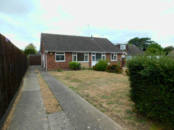 2 Bedroom Semi-Detached Bungalow To Rent In Rowe Avenue, Orton Longueville, Peterborough, PE2