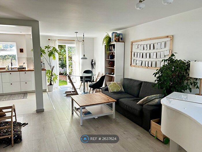 3 Bedroom Terraced House To Rent In Bowater Place, London, SE3