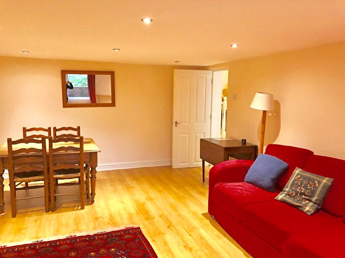 1 Bedroom Property To Rent In Brook Road, Manchester, M14