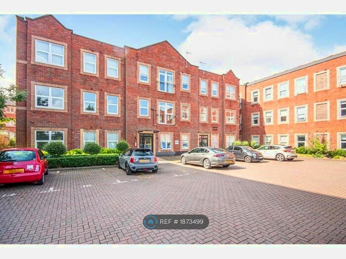 1 Bedroom Flat To Rent In Ashford House, Rugby, CV21