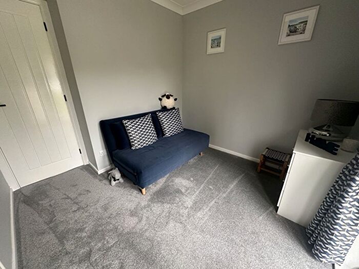 2 Bedroom Semi-Detached Bungalow For Sale In Parc Pendre, Brecon, LD3