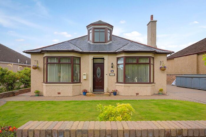 4 Bedroom Detached Villa For Sale In Gartcows Road, Falkirk, FK1