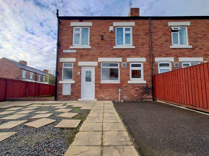 3 Bedroom End Of Terrace House To Rent In Lime Avenue, Houghton, DH4