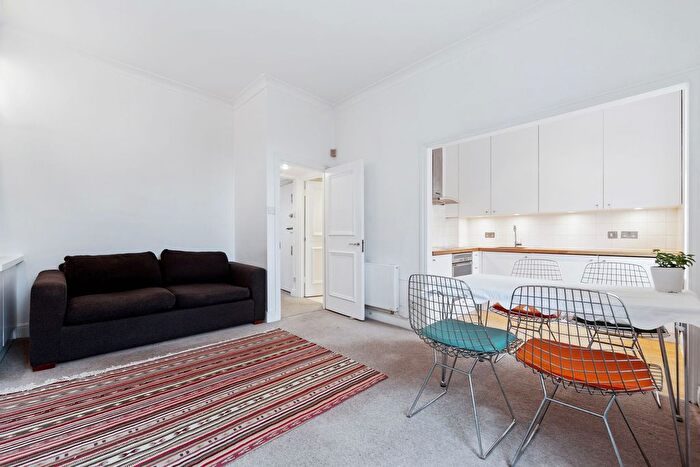 1 Bedroom Flat To Rent In Regents Park Road, London, NW1