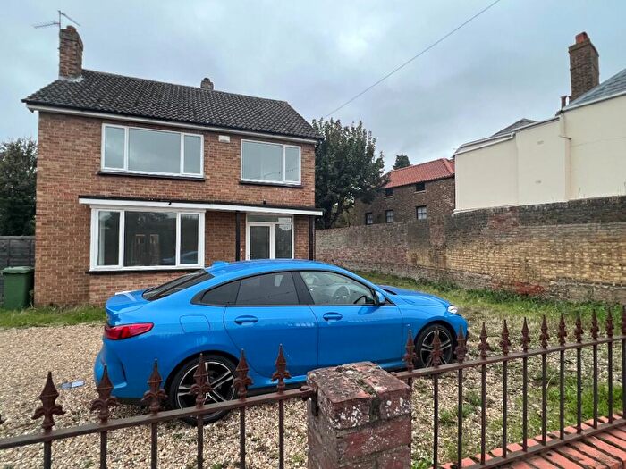 3 Bedroom Detached House To Rent In West Park Street, Chatteris, PE16