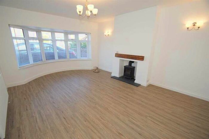 2 Bedroom Semi-Detached Bungalow To Rent In High Moor Crescent, Leeds, LS17