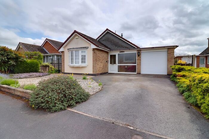 2 Bedroom Bungalow For Sale In Yew Tree Close, Derrington, Stafford, ST18