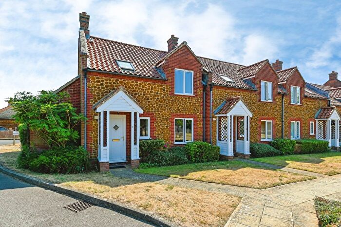 1 Bedroom Flat For Sale In Hunstanton Road, Dersingham, King's Lynn, Norfolk, PE31