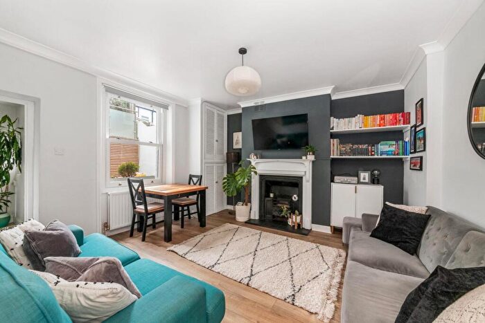 1 Bedroom Flat For Sale In Woodland Road, Crystal Palace, London, SE19