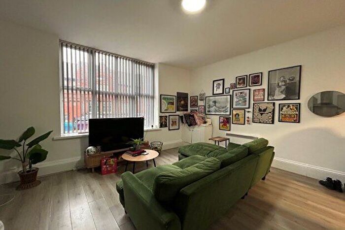 1 Bedroom Flat To Rent In Heald Street, Liverpool, L19