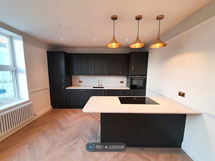 4 Bedroom Maisonette To Rent In Stanley Road, Teddington, TW11