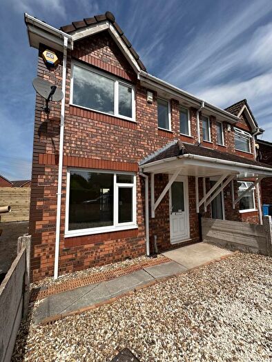 3 Bedroom Semi-Detached House To Rent In Cotswolds Crescent, Halewood, L26