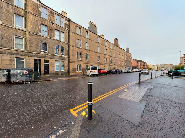 4 Bedroom Flat To Rent In Easter Road, Easter Road, Edinburgh, EH6