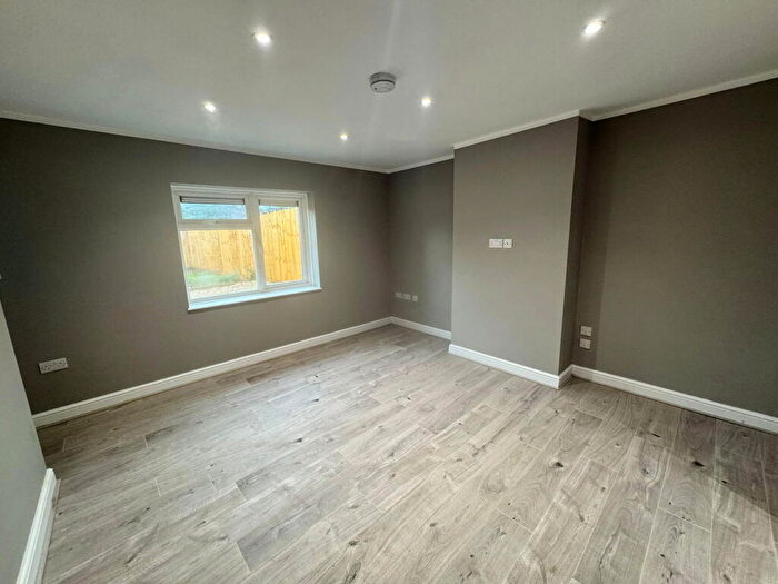 1 Bedroom Terraced Bungalow To Rent In Oaklands, Chippenham, SN15