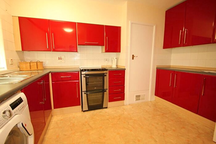 2 Bedroom Flat To Rent In Stockdale Place, Birmingham, West Midlands, B15