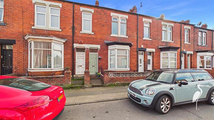 3 Bedroom Flat For Sale In Bede Street, Roker, Sunderland, SR6