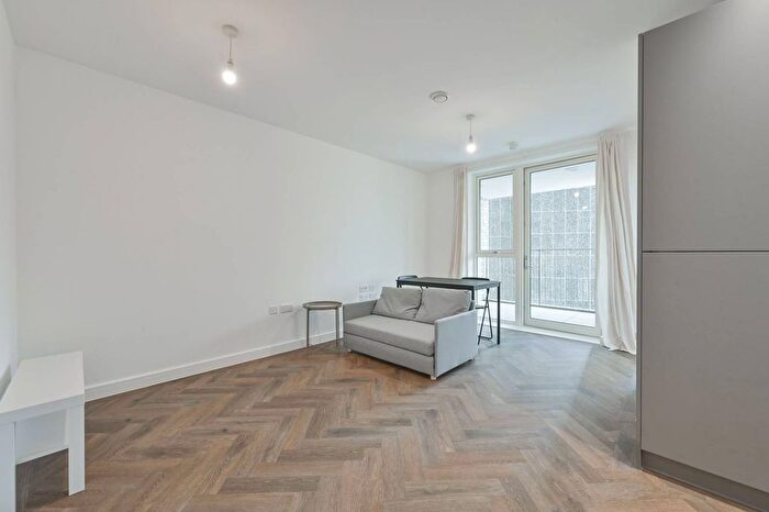 1 Bedroom Flat To Rent In North West Quarter, Queen's Park, London, NW6