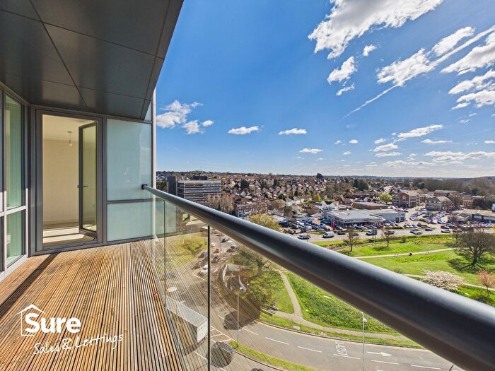 2 Bedroom Flat For Sale In K D Tower, Cotterells, Hemel Hempstead, Hertfordshire, HP1