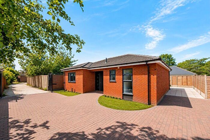 3 Bedroom Detached Bungalow For Sale In Berechurch Road, Colchester, CO2