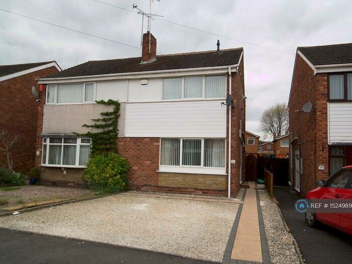 2 Bedroom Semi-Detached House To Rent In Penzer Street, Kingswinford, DY6