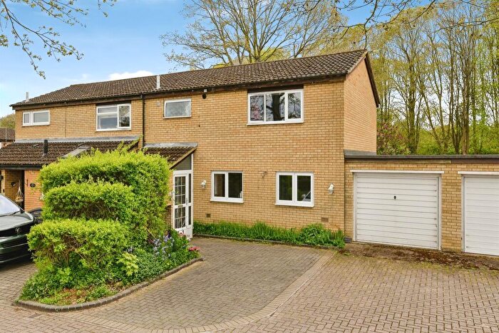 3 Bedroom Semi Detached House For Sale In Blenheim Way, Stevenage, SG2