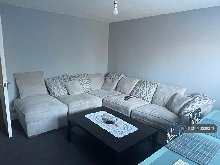 1 Bedroom Flat To Rent In Dorset Road, Sutton, SM2