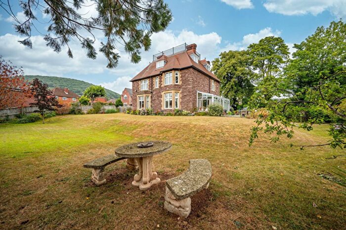 2 Bedroom Flat For Sale In Lansdown Road, Abergavenny, NP7