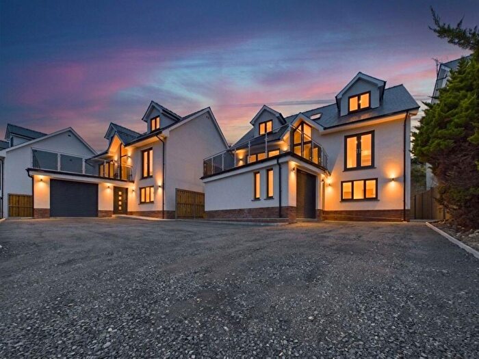 5 Bedroom Detached House For Sale In Dolphin Court, New Quay, SA45