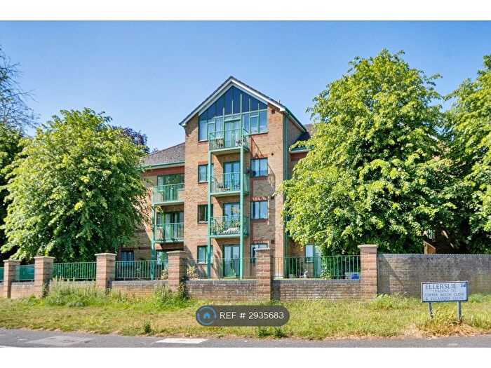 2 Bedroom Flat To Rent In Ellerslie Court, Gravesend, DA12