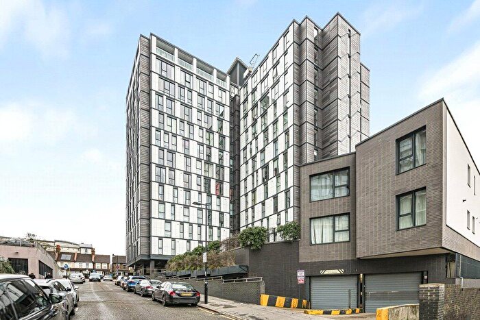 1 Bedroom Apartment To Rent In Masons Avenue, Croydon, CR0