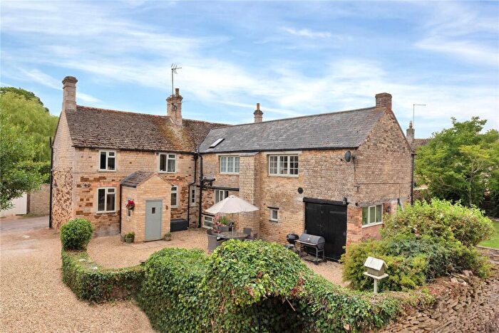 5 Bedroom Detached House For Sale In The Lane, Easton On The Hill, PE9