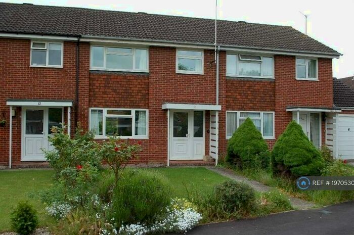3 Bedroom Terraced House To Rent In Herewood Close, Newbury, RG14