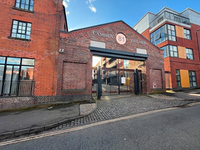 2 Bedroom Flat For Sale In Camden Street, Birmingham, West Midlands, B1